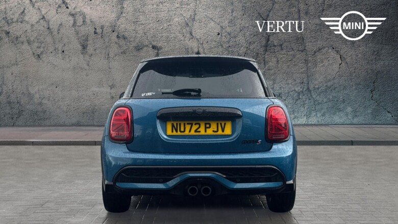 MINI Hatchback 2.0 Cooper S Exclusive 5dr Auto [Comfort/Nav Pack] Petrol Hatchback